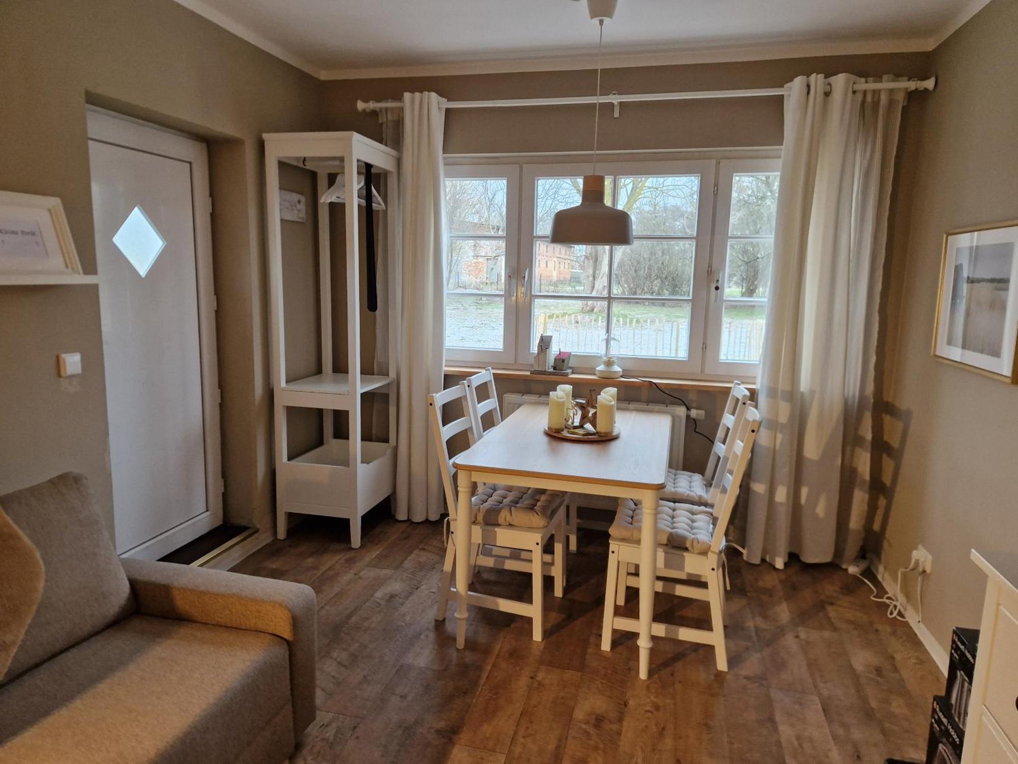 Am Saaler Bodden Apartment *